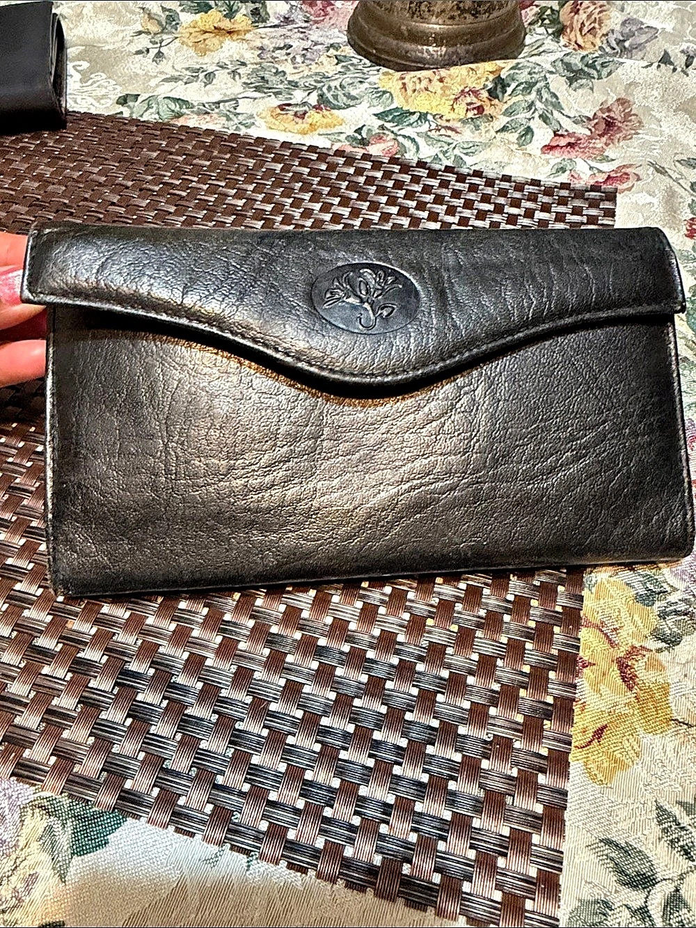 Buxton Long Wallet in Black